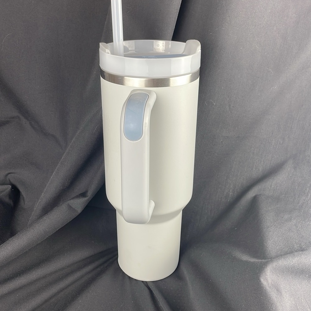 Grey Stanley - Picture 2 of 5